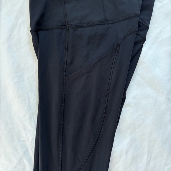 2 pairs of Lululemon Fast and Free leggings, size 2 - Picture 6 of 6